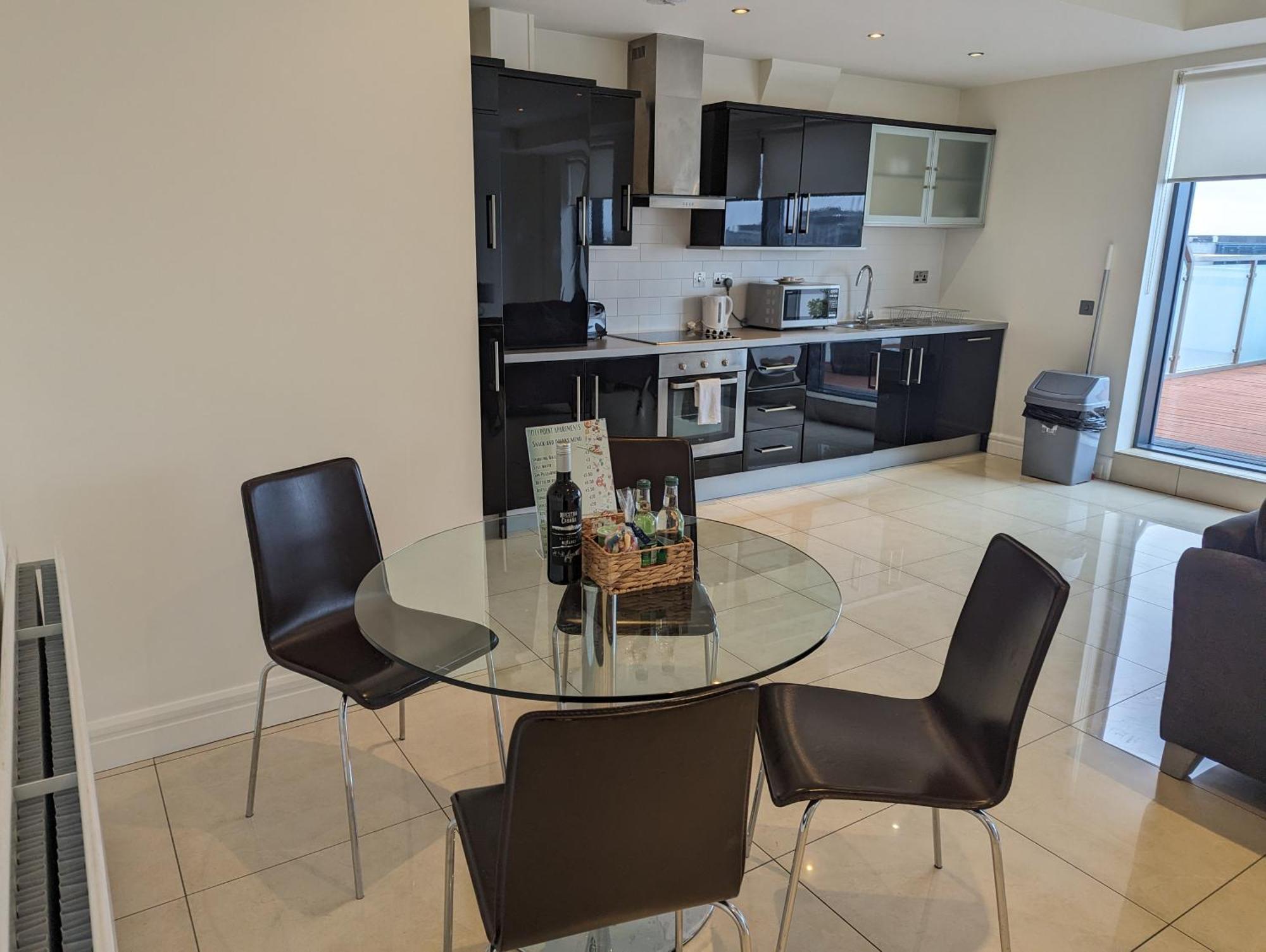 The Western Citypoint Apartments غالواي المظهر الخارجي الصورة