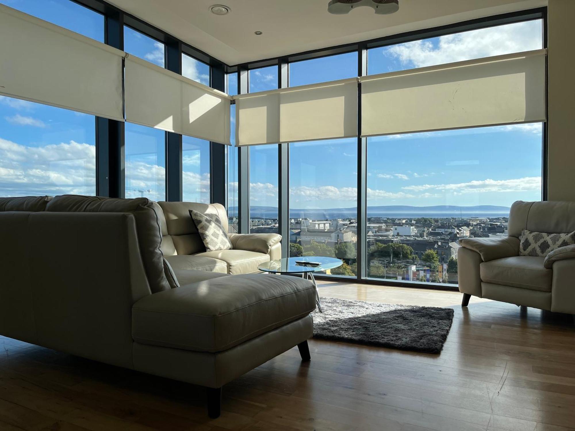 The Western Citypoint Apartments غالواي المظهر الخارجي الصورة