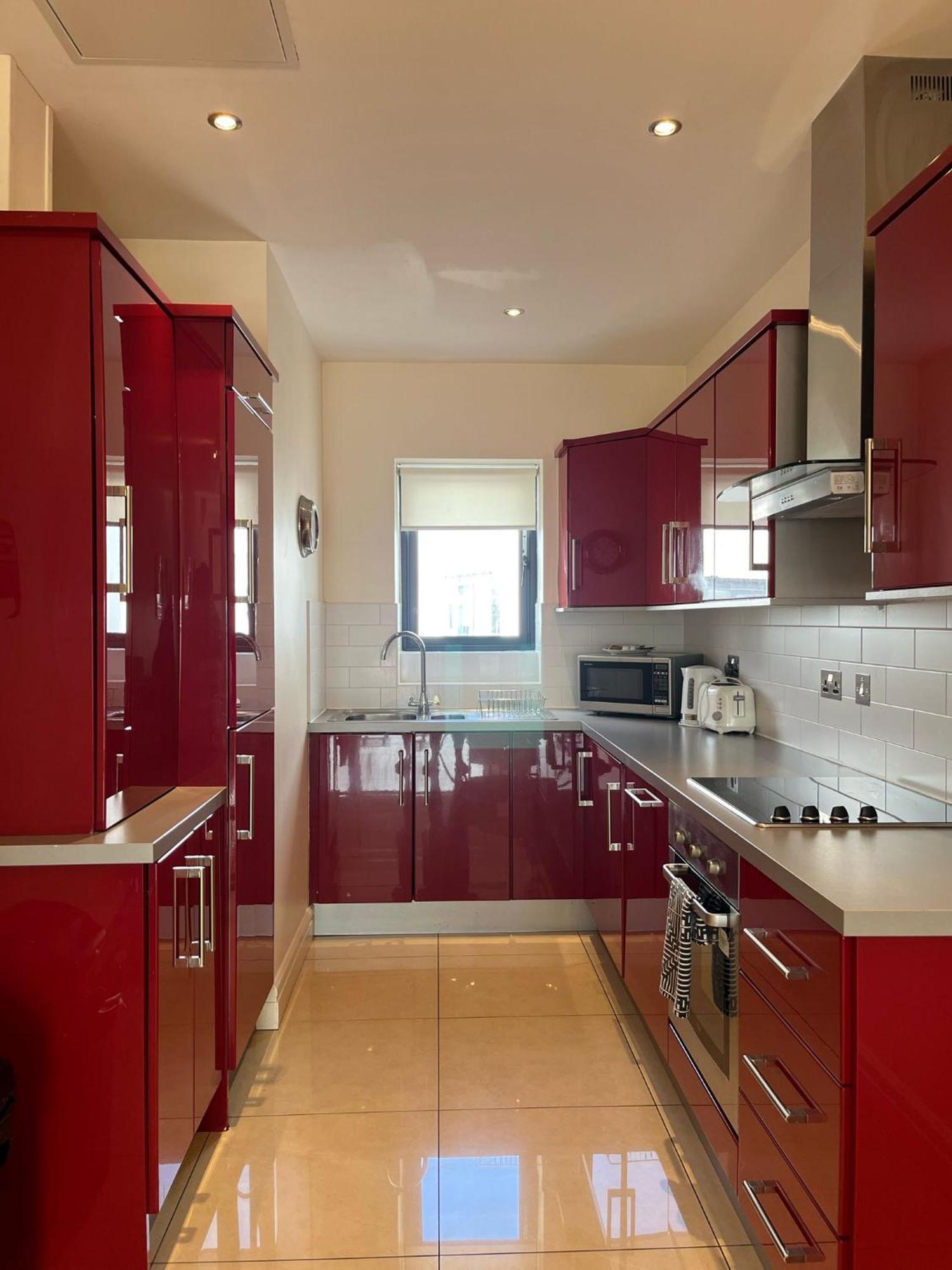 The Western Citypoint Apartments غالواي المظهر الخارجي الصورة