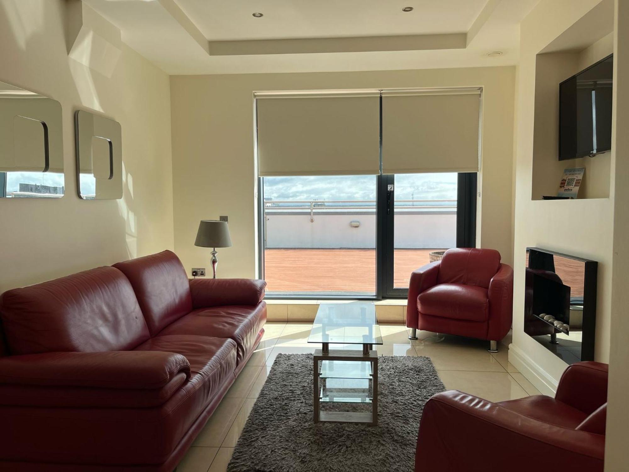 The Western Citypoint Apartments غالواي المظهر الخارجي الصورة