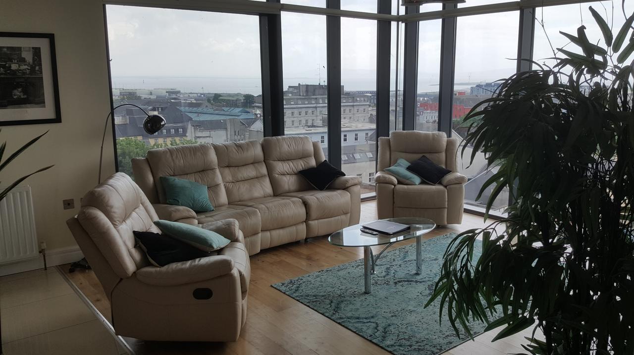 The Western Citypoint Apartments غالواي المظهر الخارجي الصورة